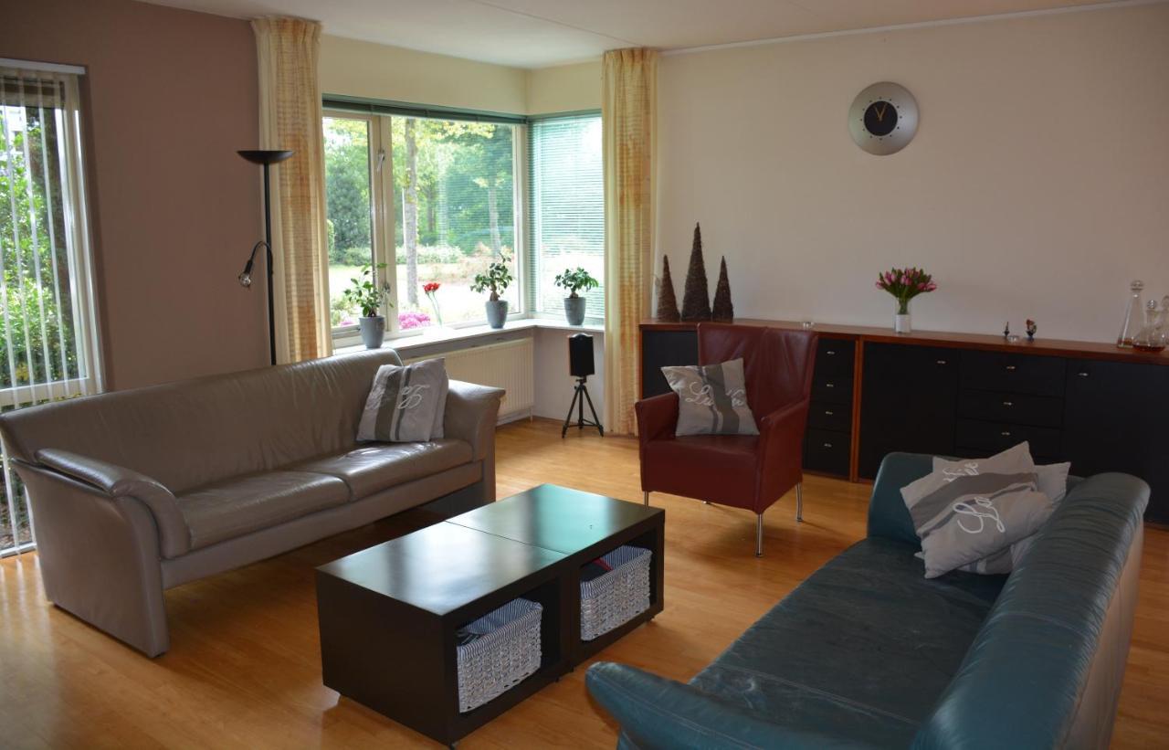 Mango House Homestay Zuidwolde  Eksteriør bilde