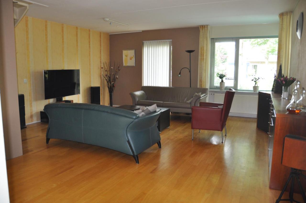 Mango House Homestay Zuidwolde  Eksteriør bilde