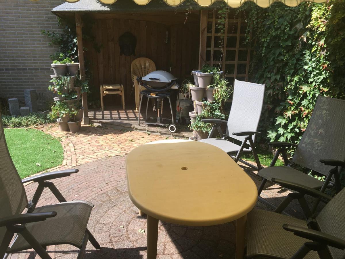 Mango House Homestay Zuidwolde  Eksteriør bilde