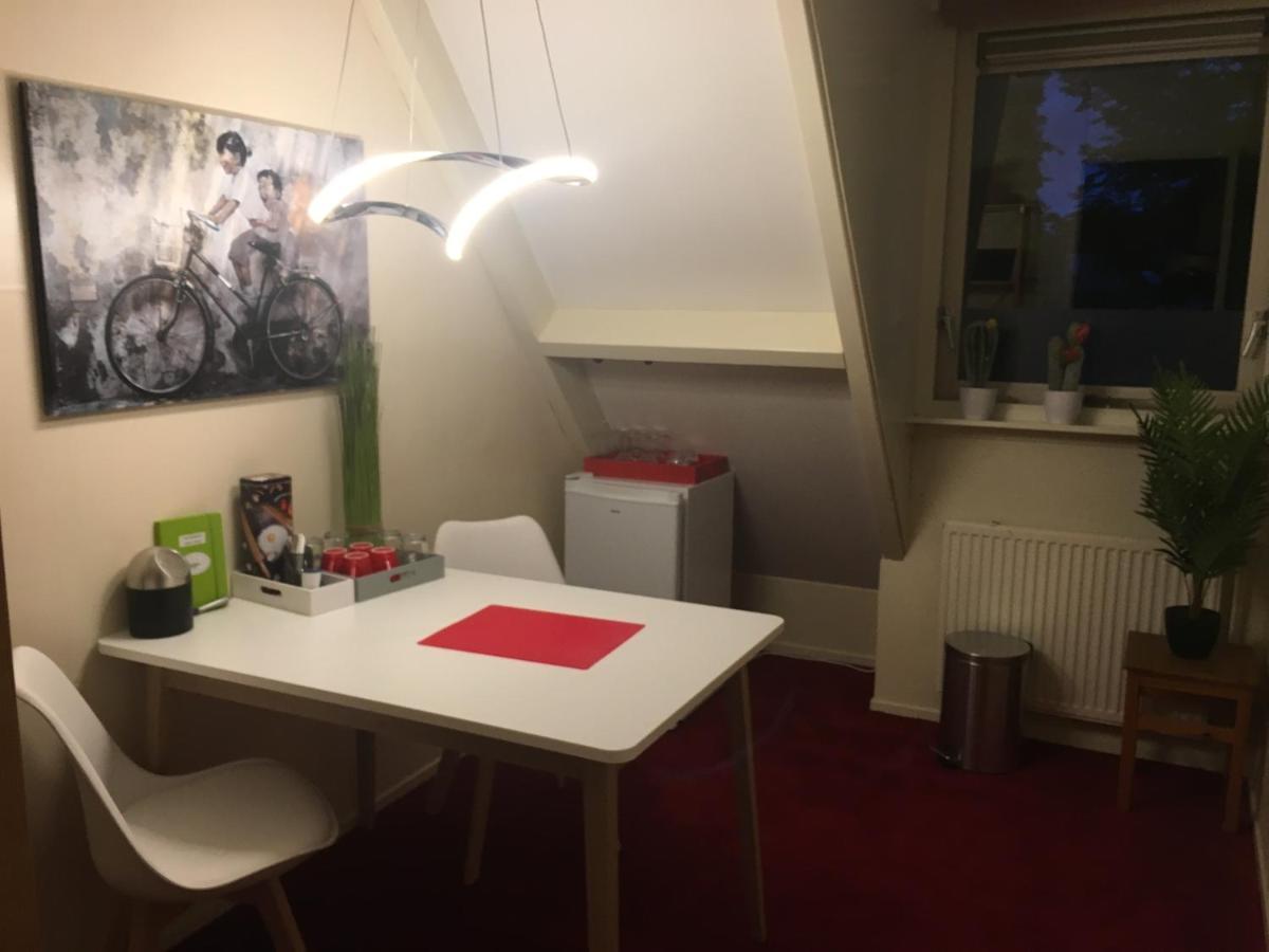 Mango House Homestay Zuidwolde  Eksteriør bilde